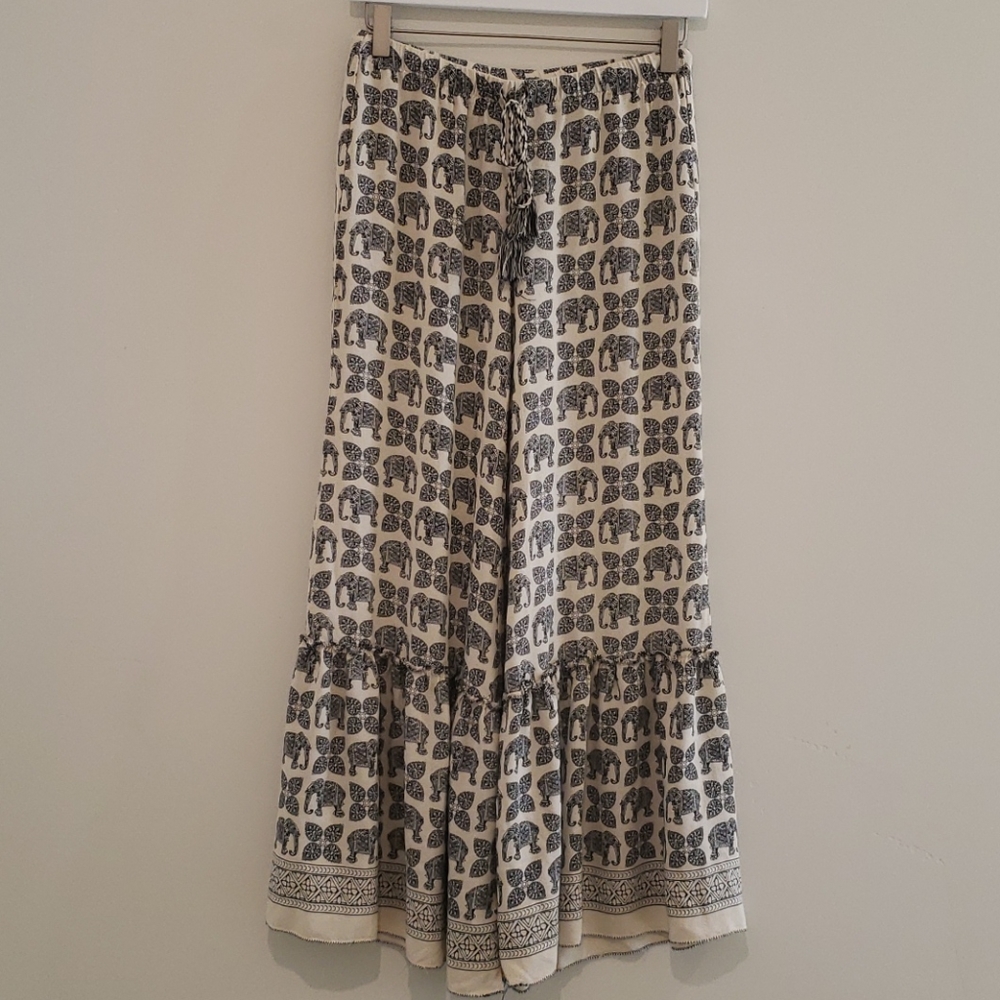 Chelsea & Violet Elephant Print Pants